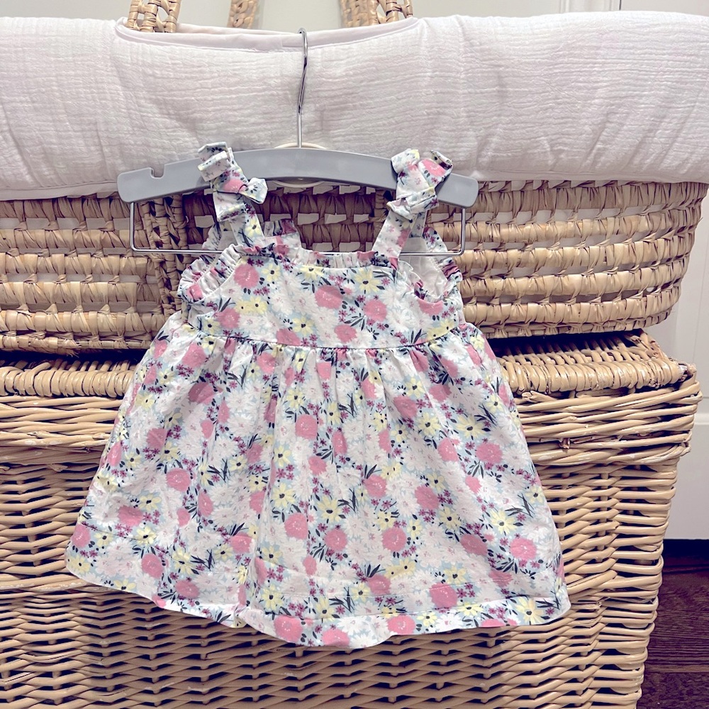 Gap floral baby top